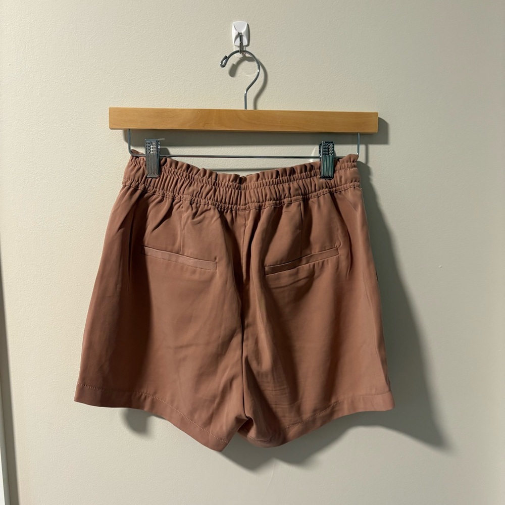 Dynamite Shorts - Picture 4 of 4
